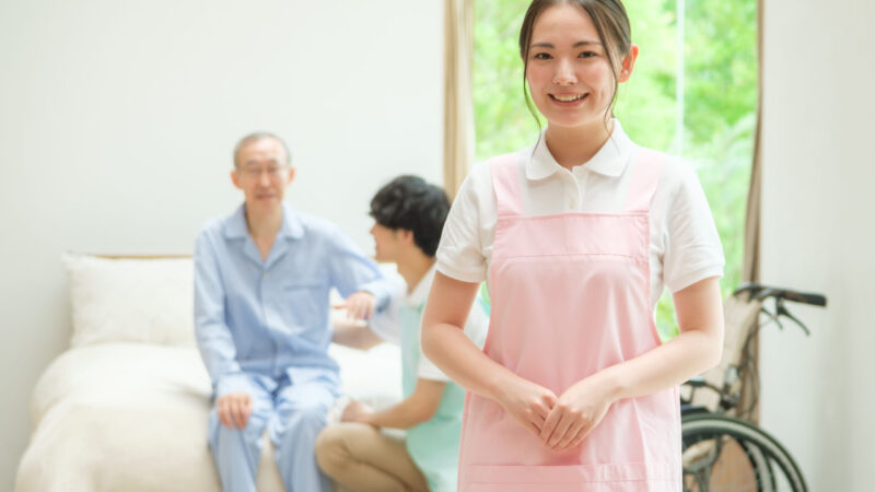介護老人福祉施設と介護老人保健施設の違いとは?働き方と特徴を解説